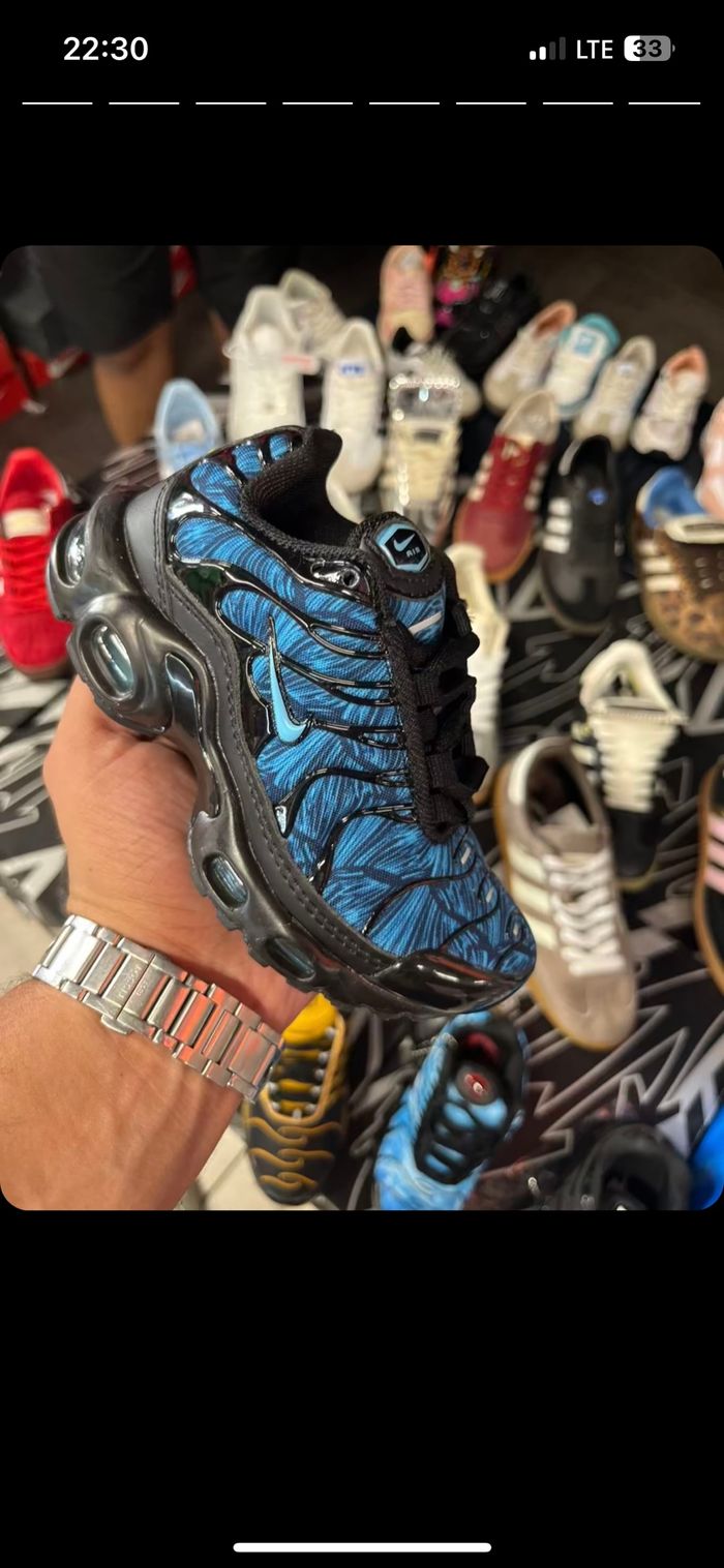 Nike tn bleu rayure noir 27