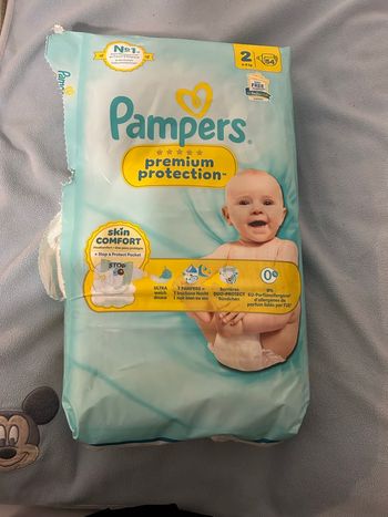Couche Pampers premium protection