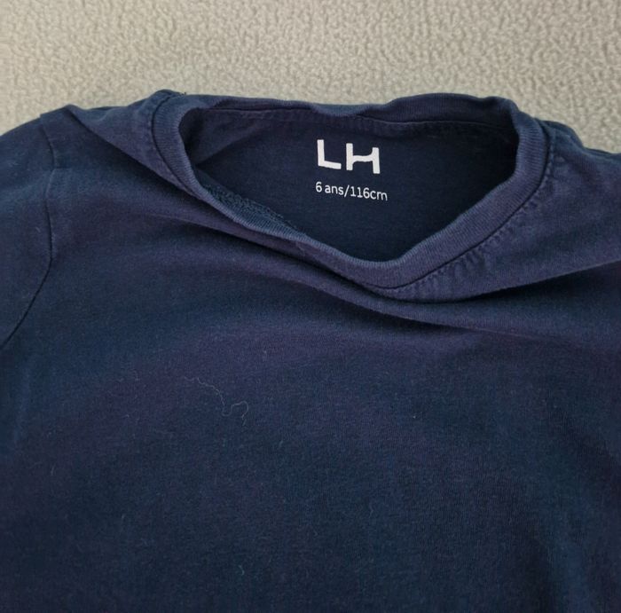 T.shirt 6 ans - photo numéro 2