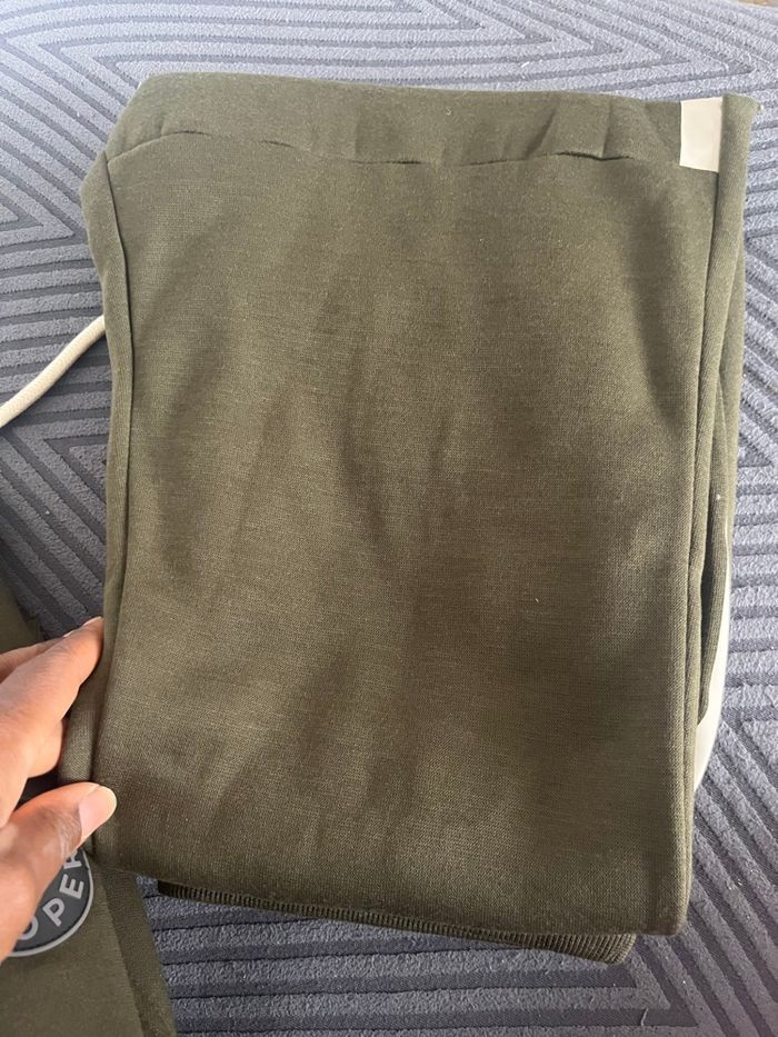 Ensemble jogging - photo numéro 2