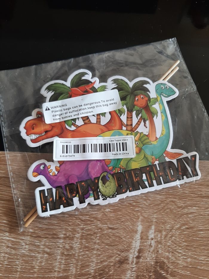 Cake topper dinosaures - photo numéro 4