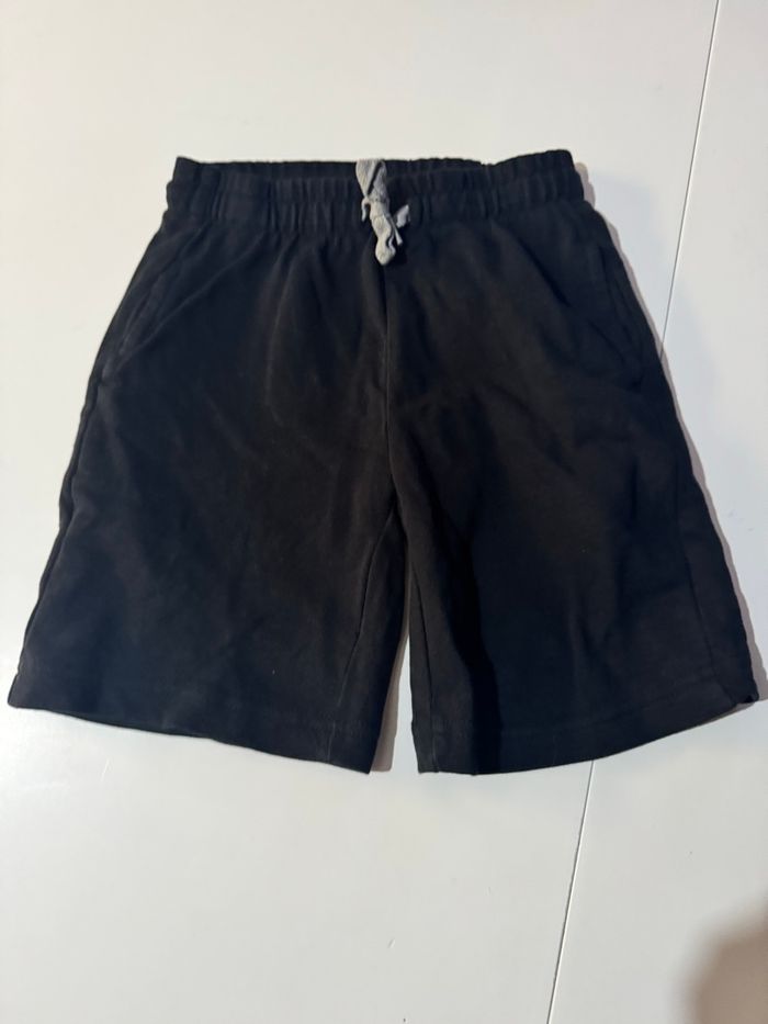 Lot de 4 shorts garçon taille 5/6 ans - photo numéro 5
