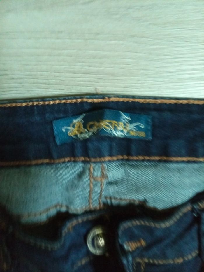Jean femme taille 38 très bon état - photo numéro 2