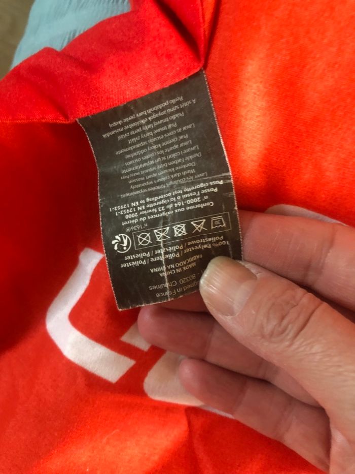 Couette enfant Cars 140 x 190 cm en TBE - photo numéro 5