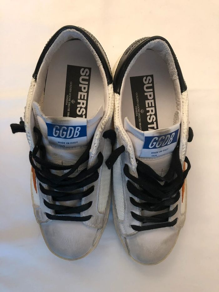 Basket femme Golden Goose Superstar pointure 37 - photo numéro 2