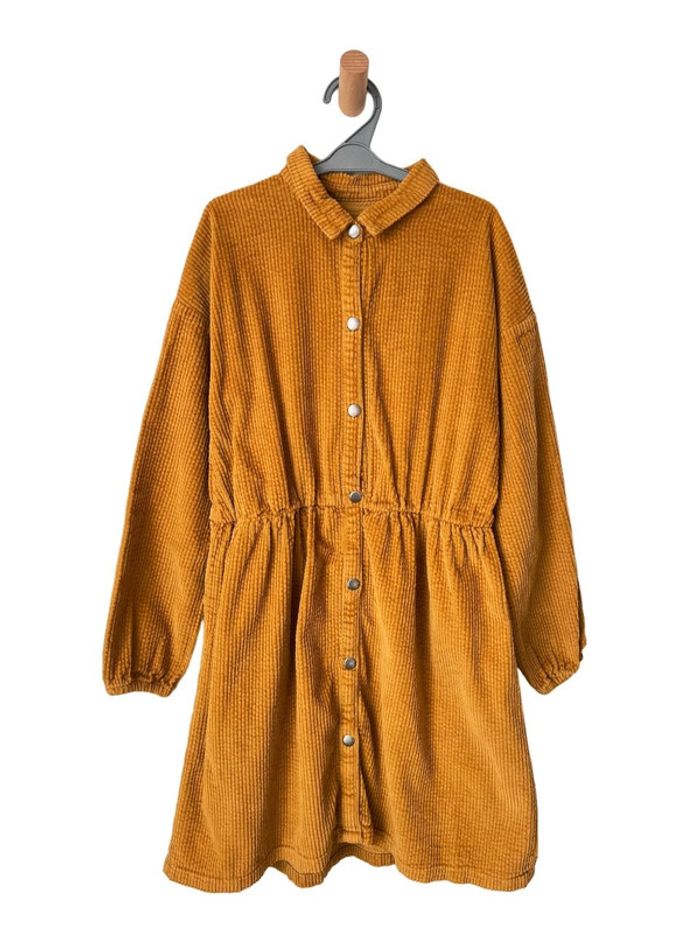 Robe moutarde à manches longues en velours côtelé - Kiabi 12 ans