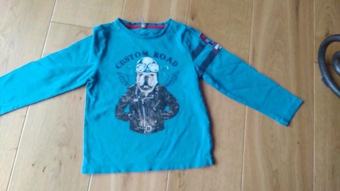 Tee shirt 4 ans - photo numéro 2