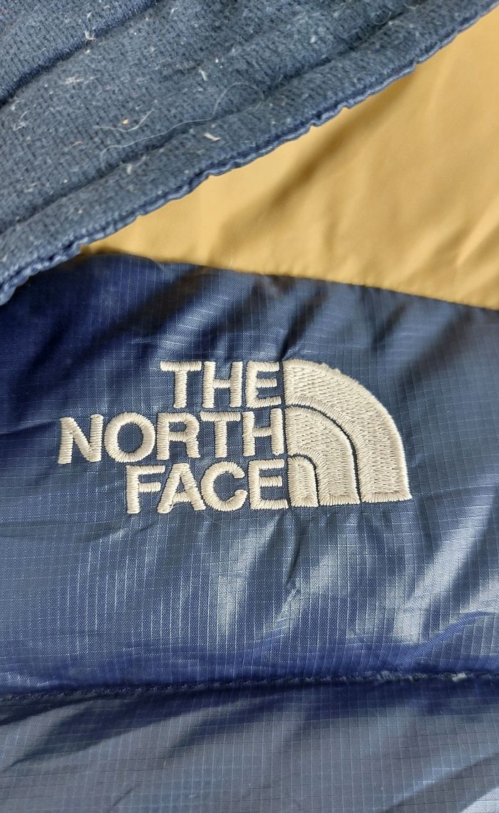 The North Face  puffer vest - photo numéro 3