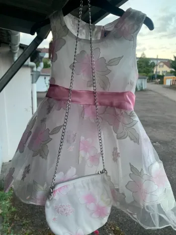 Robe bébé fillette , dentelle , cérémonie, baptême, mariage, 12 mois.