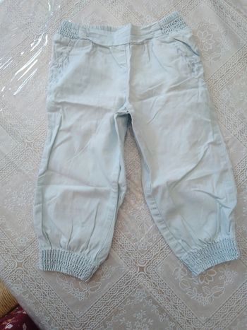 Pantalon léger bleu pâle 3 ans