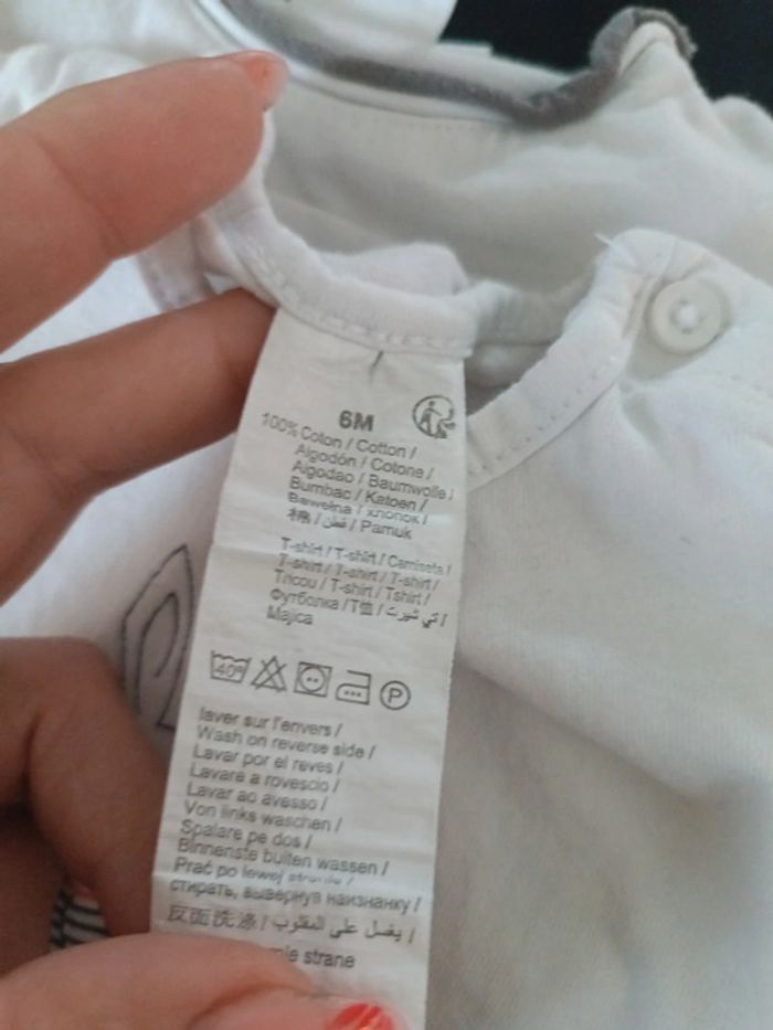 Tee shirt Kiabi 6 mois - photo numéro 2