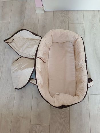 Couffin ou lit nomade bébé + draps housse