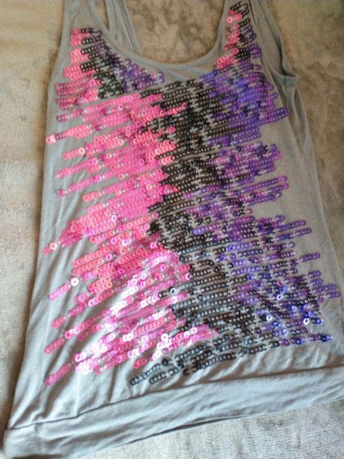Débardeur à sequins 🔥🔥 - photo numéro 2