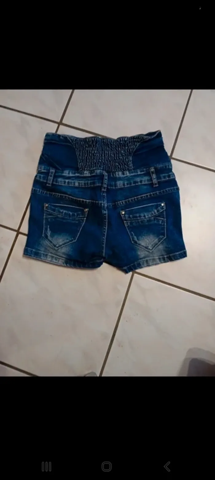 Short en jeans - photo numéro 4