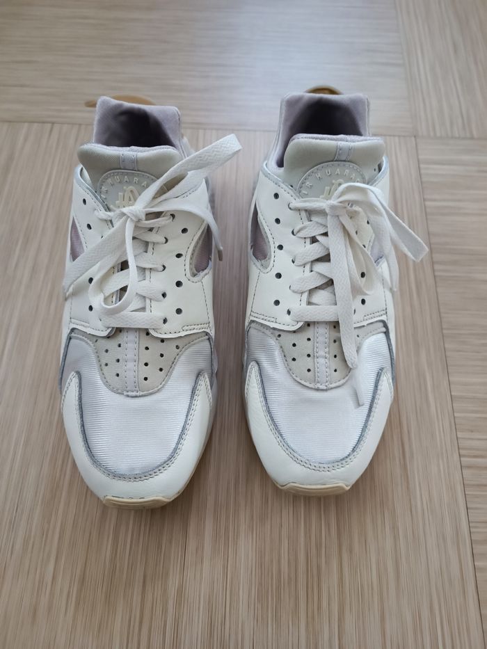 Nike Huarache beige - photo numéro 2