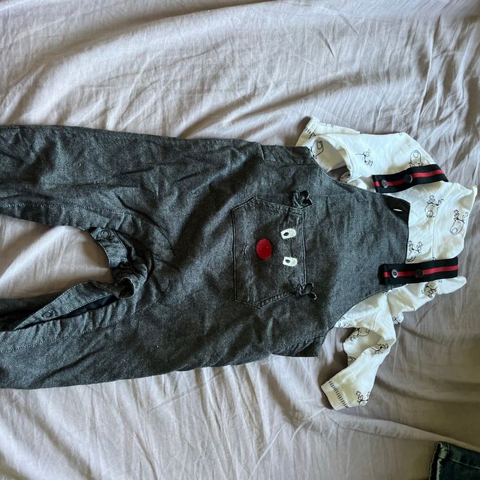 Ensemble pull et salopette