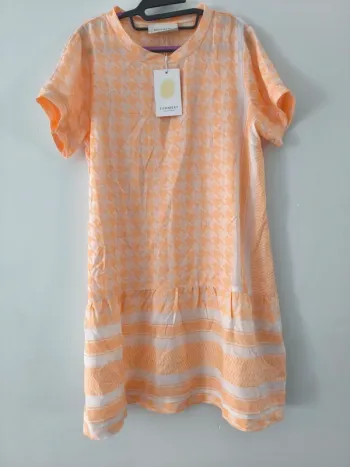 Robe manche courte summery Copenhague taille m neuve