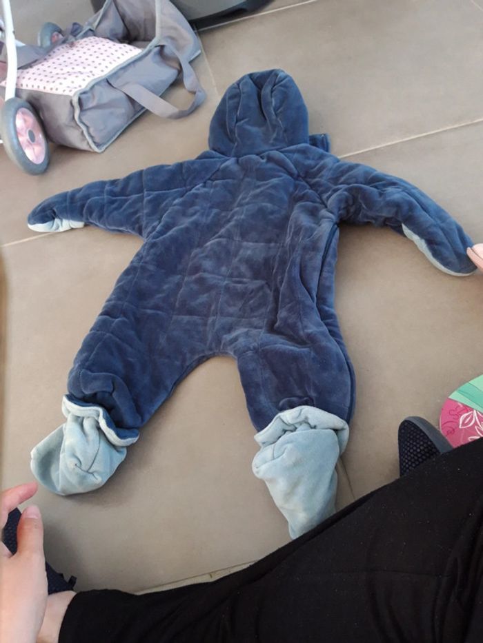 Combinaison pilote absorba 6 mois - photo numéro 8