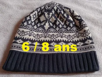 Bonnet bleu marine crème La Halle Taille 6 / 8 ans