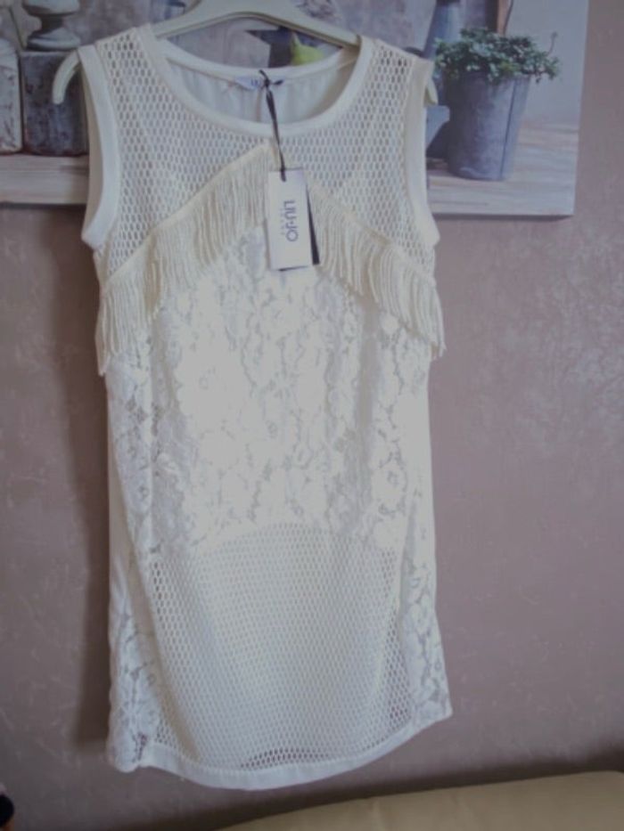 Robe neuve avec étiquette Liu jo T38