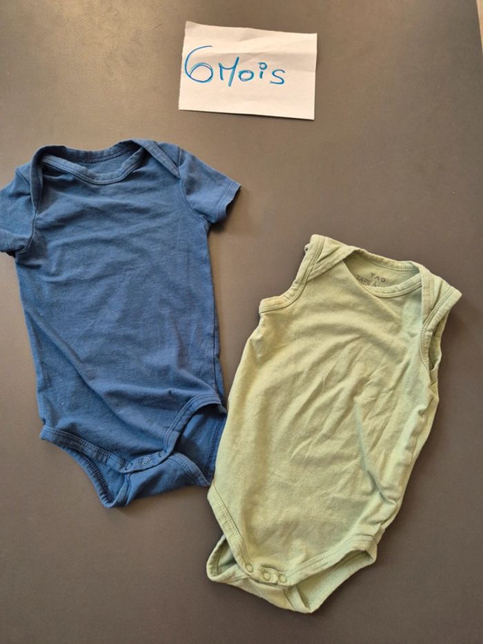Bodys 6mois