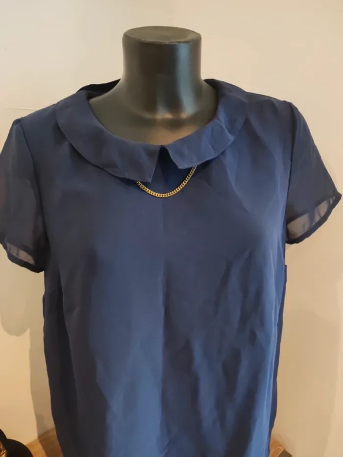 Blouse bleu marine taille 40 - photo numéro 2