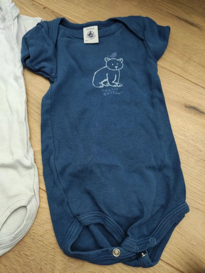 Lot de deux bodys manches courtes - photo numéro 2