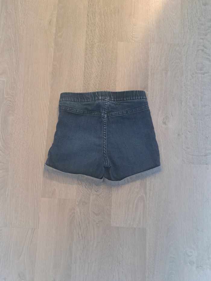 Short 6 ans - photo numéro 2