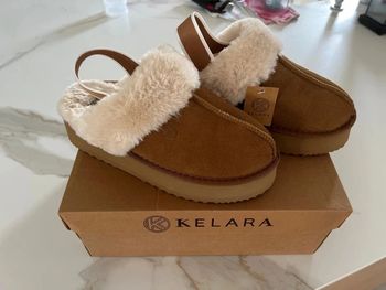 Chausson sabot fourre Kelara 39 neuf camel