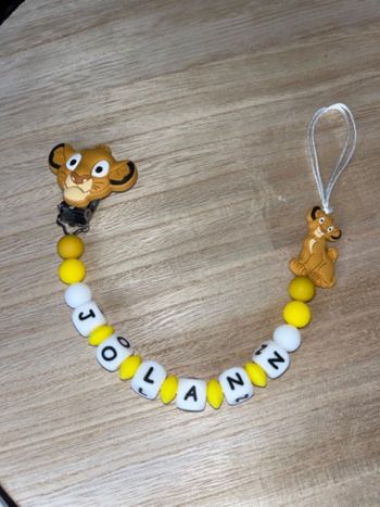 Attache tétine personnalisé