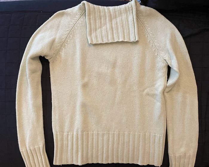 Pull en laine à col roulé (taille 38) Camaïeu