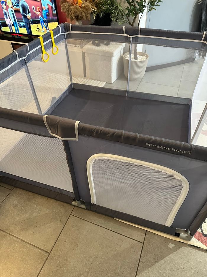 Parc bébé - photo numéro 2