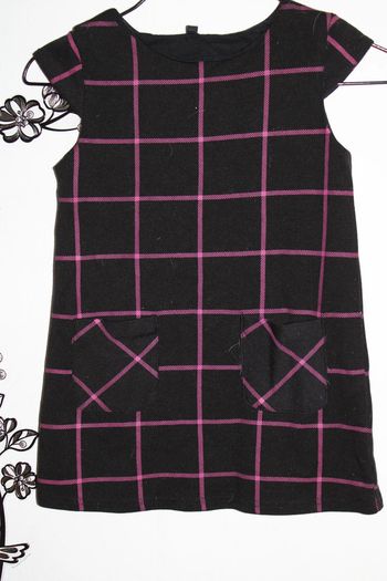 🖤💖 Robe noire à carreaux roses - Taille 4 ans - Très bon état 💖🖤