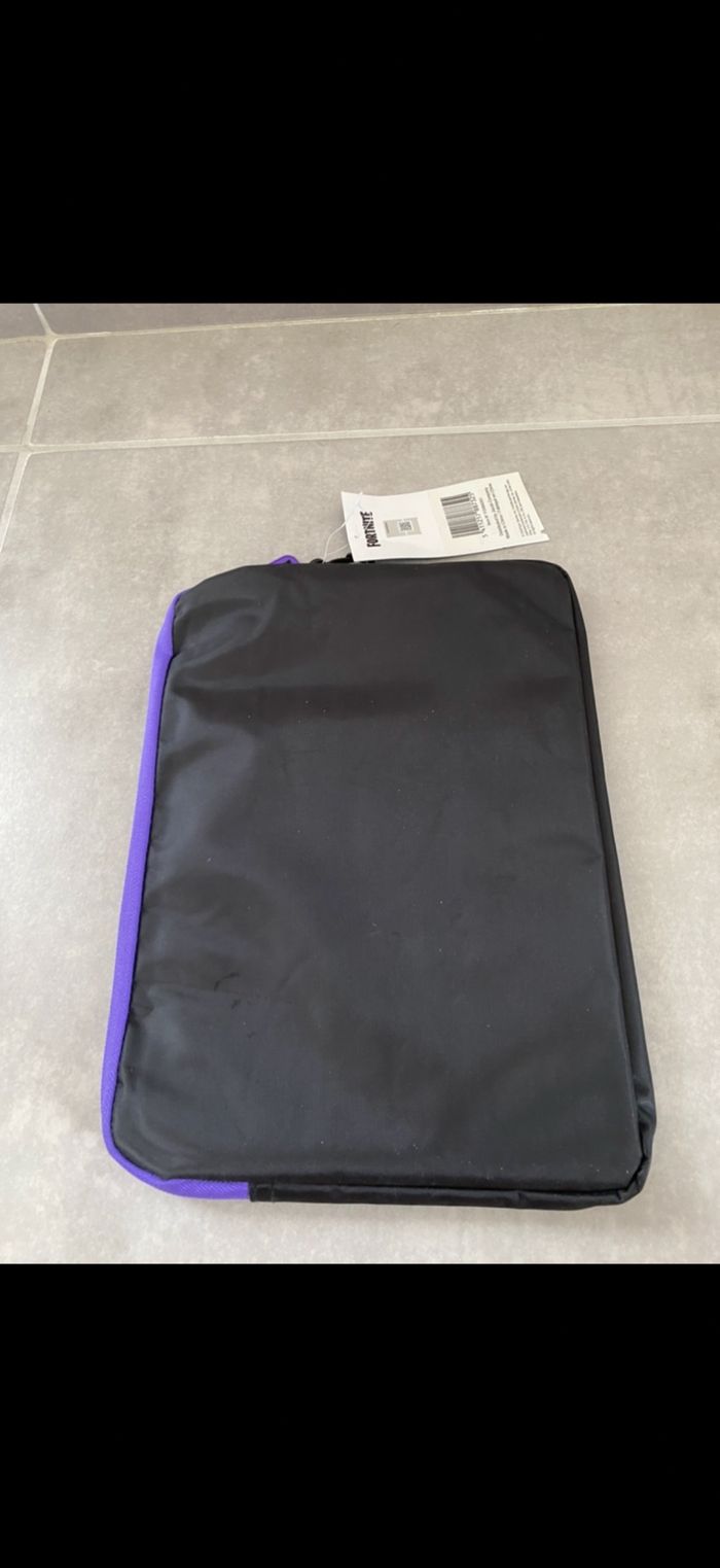 Housse pochette pour tablette Fortnite - photo numéro 8