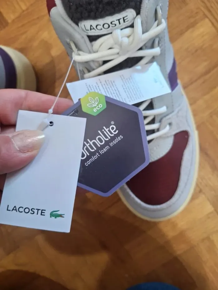 Baskets sneakers lacoste neuves avec boîte taille 39 - photo numéro 14