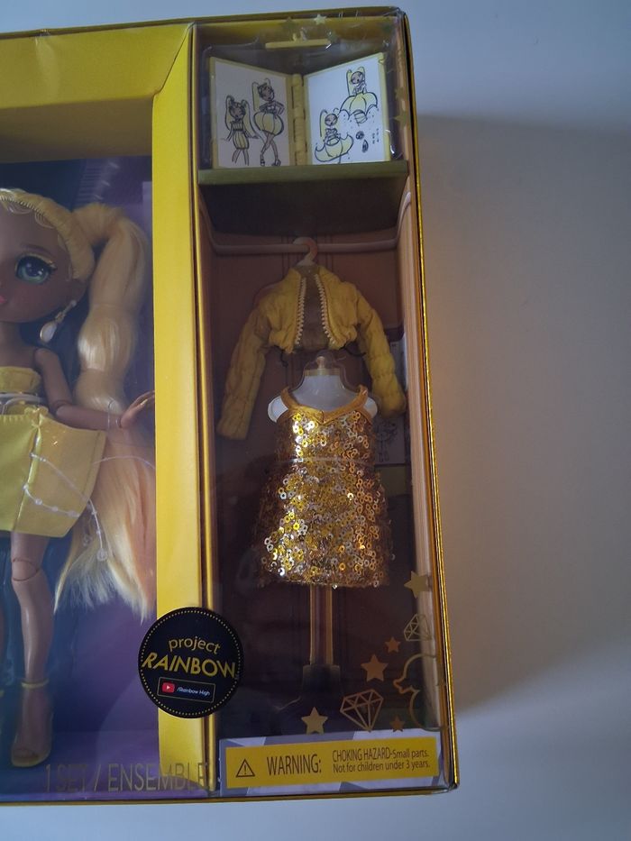 Poupée Rainbow high - photo numéro 2