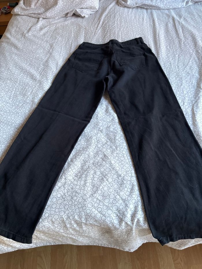 Jean noir - photo numéro 2