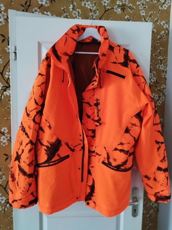 Veste de chasse résistante et imperméable