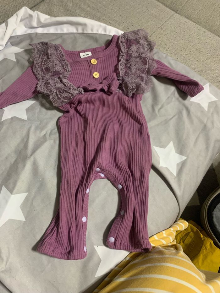 Lot de vêtements fille 3 mois