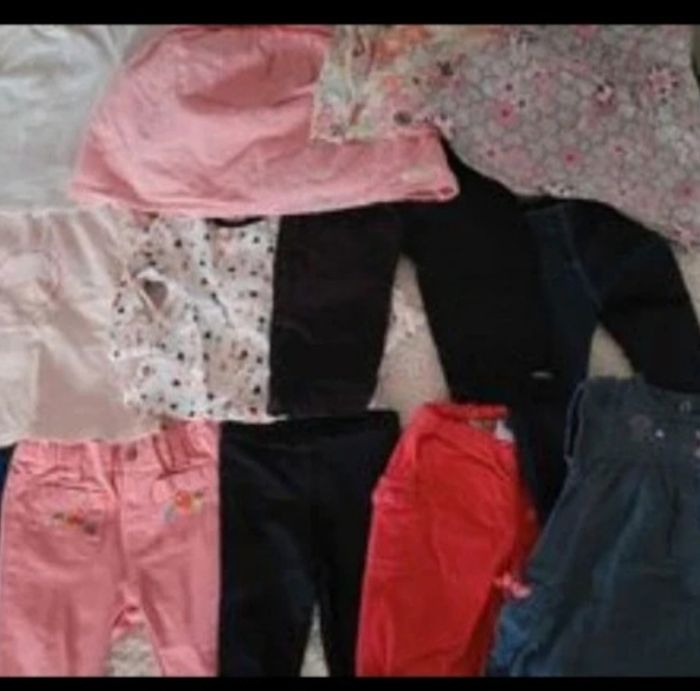 Lot de 60 pièces bebe fille 6 mois - photo numéro 2