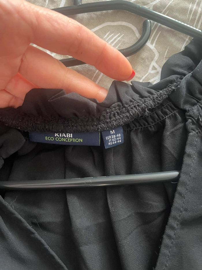 Blouse noire sans manches taille M - photo numéro 5