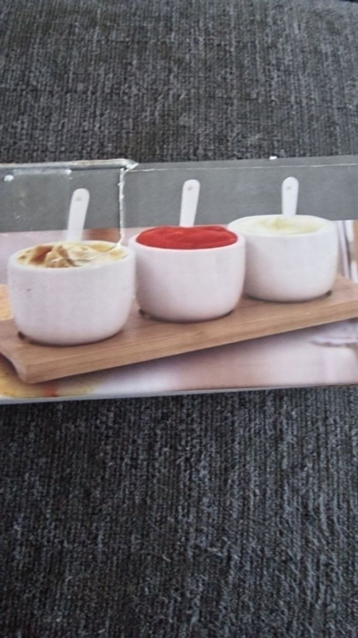 Petit service apéritif neuf