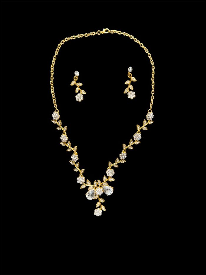 Parure florale dorée et cristaux - photo numéro 2