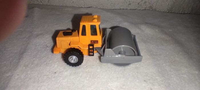 Petit engin de chantier - photo numéro 2