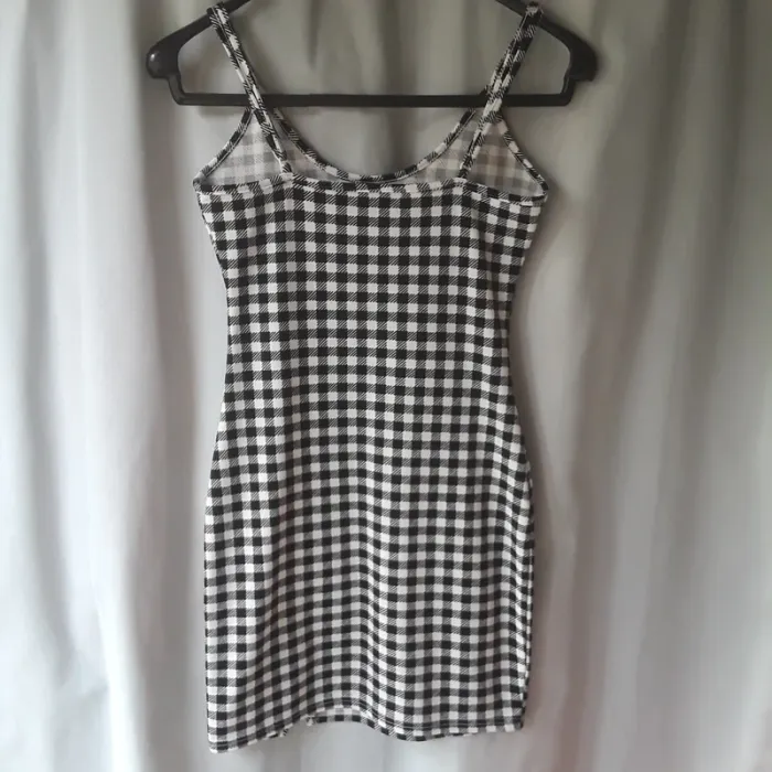 Robe courte - photo numéro 2