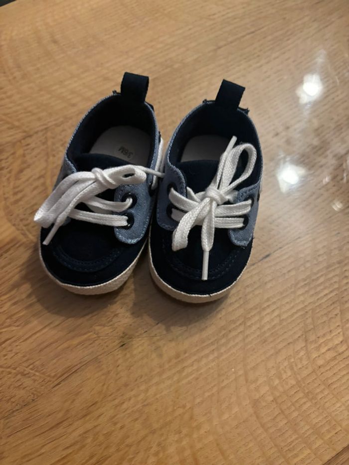 Chaussures garçon bateau bleu taille 3/6 mois - photo numéro 2