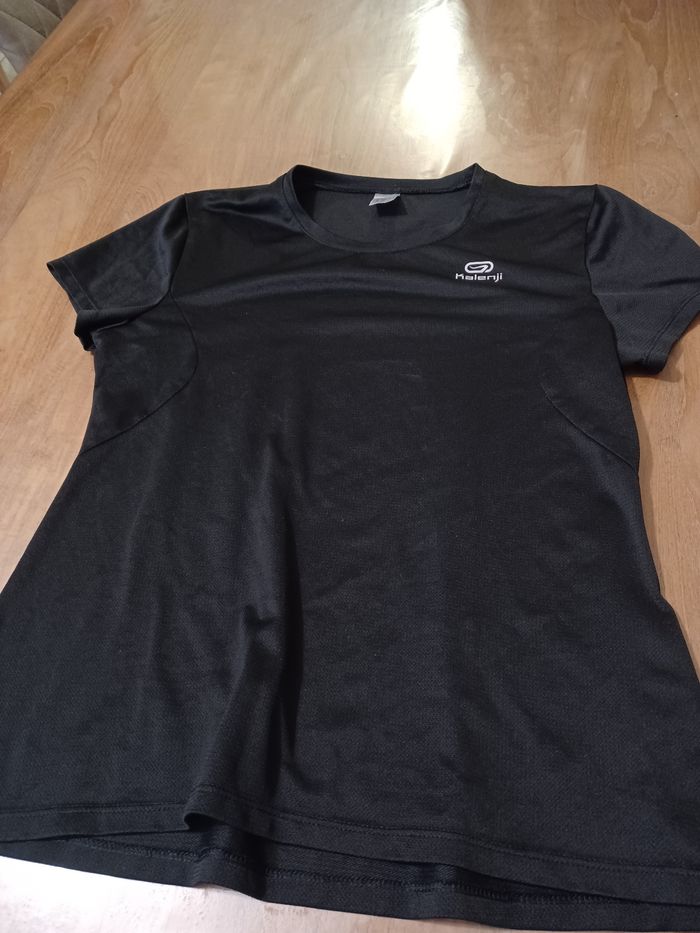 T shirt de sport - photo numéro 3