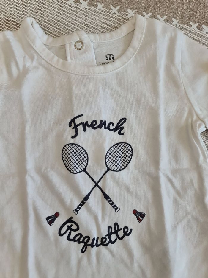 Lot tee shirt 1 mois très bon  état - photo numéro 2