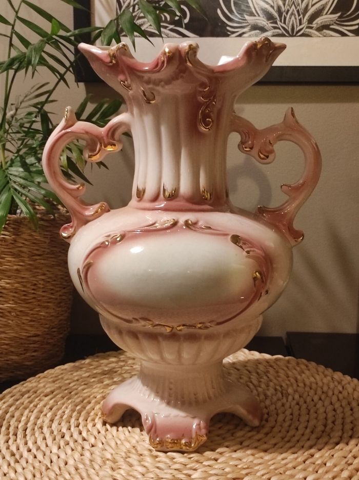 Ancien vase amphore rose - photo numéro 2