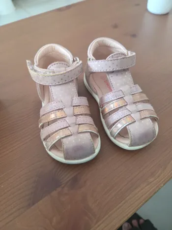 Sandale bebe fille